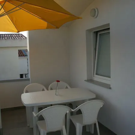 Apartmani Popovic Nin Exterior photo