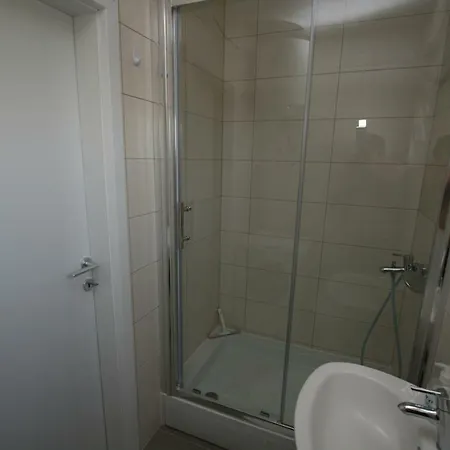 Apartmani Popovic Nin Exterior photo