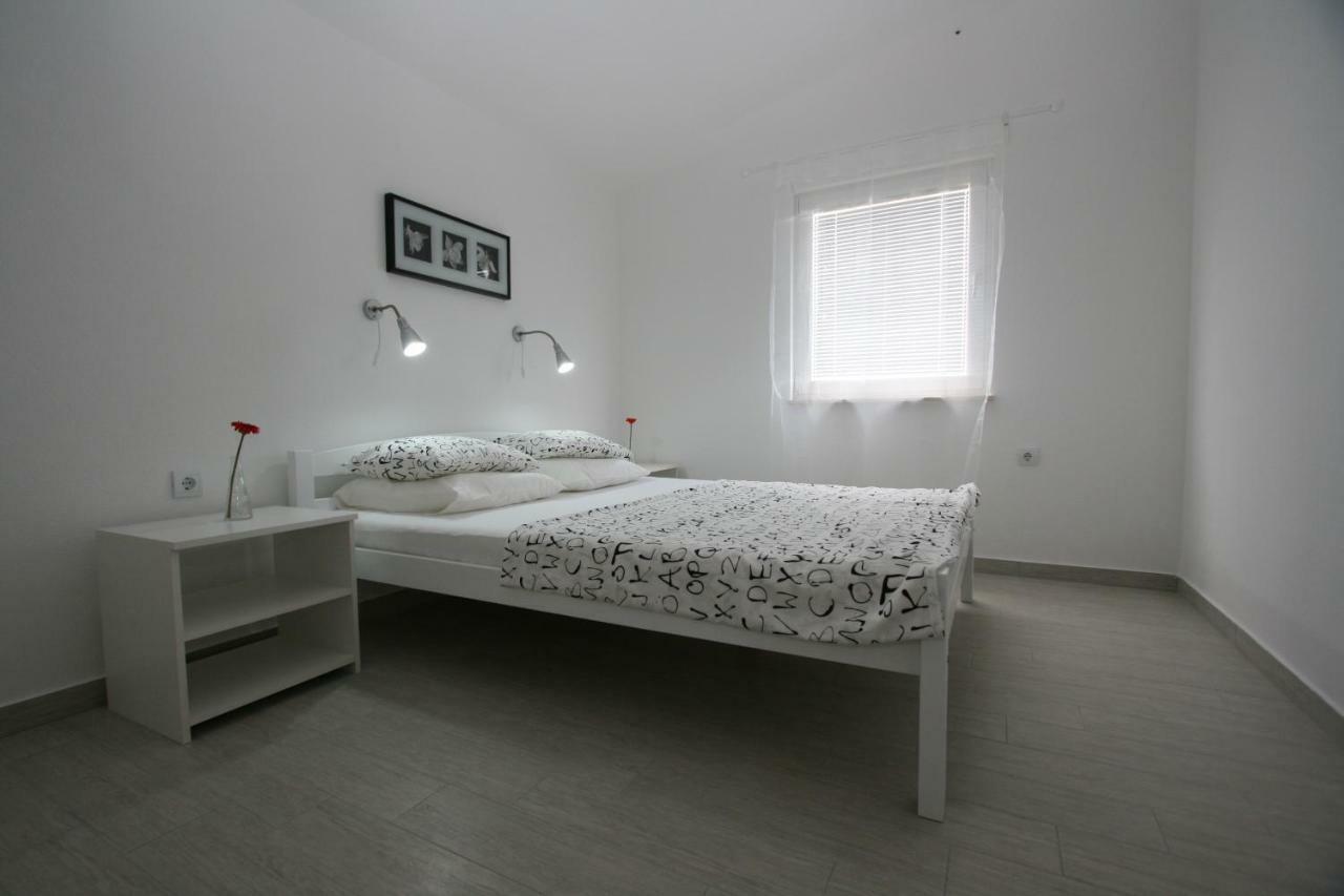Apartament Popovic *